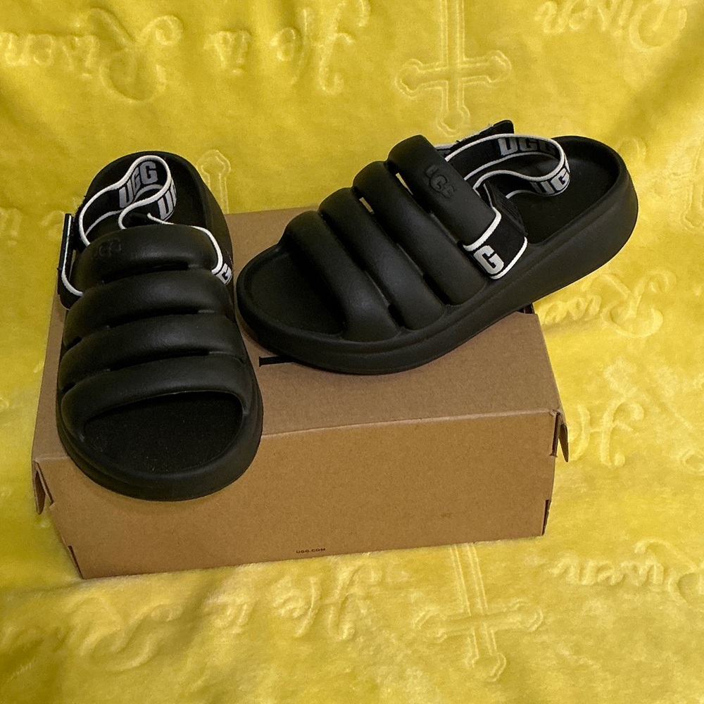 UGG Kids Black Padded Slippers